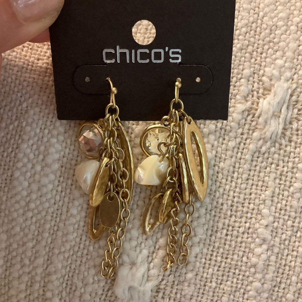 0206-Chico's Gold Dangle Earrings‎